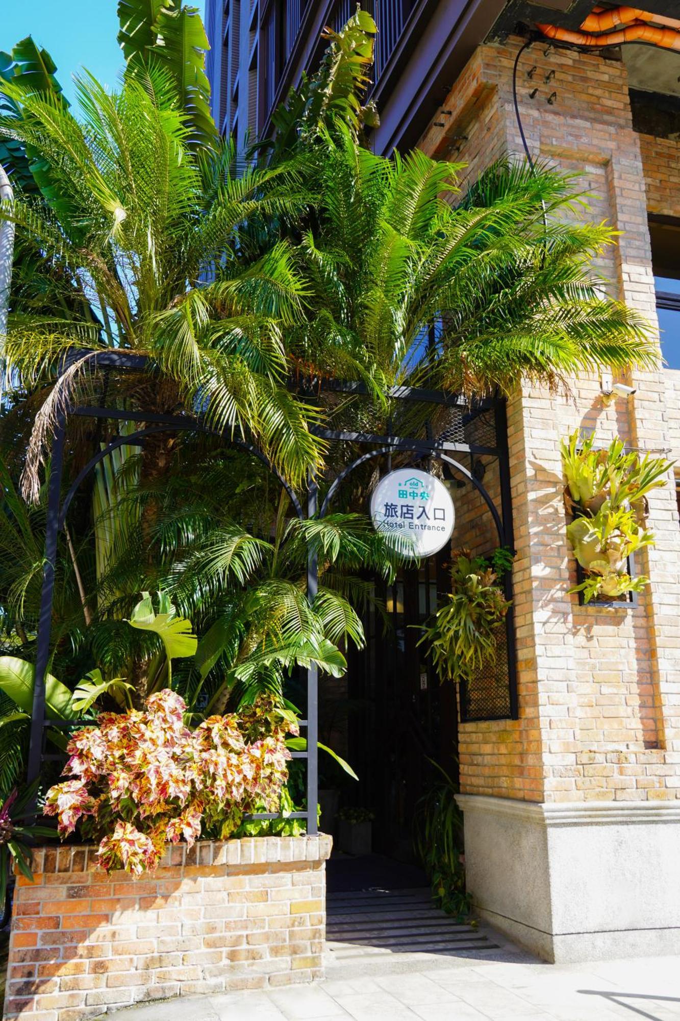 Central Land Hotel Đài Trung Ngoại thất bức ảnh